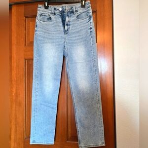 American Eagle Mom Straight Jean Stretch SIZE 4 REG